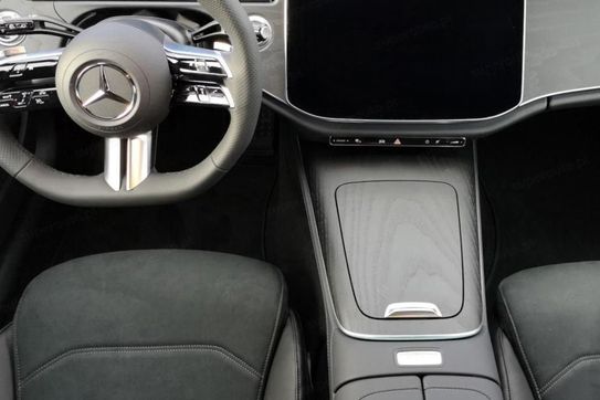Mercedes Klasa E 220 d 4-Matic AMG