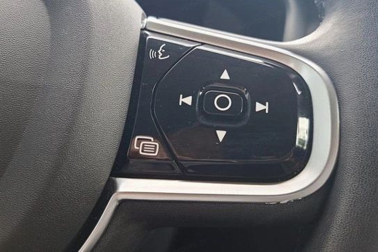 Volvo V60 B3 B Plus Dark