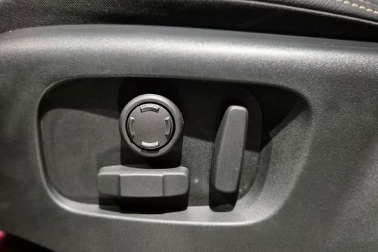 Land Rover Range Rover Velar D200 S