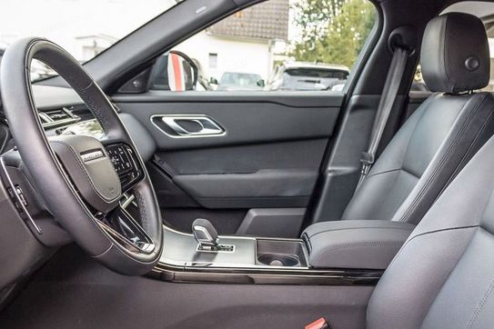 Land Rover Range Rover Velar Velar 2.0 D200 mHEV Dynamic SE