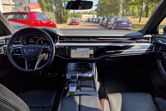 Audi A8 S8 TFSI mHEV quattro Tiptr.
