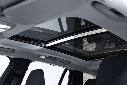 Volvo XC90 T8 AWD Plug-In Hybrid Ultra Dark 7os