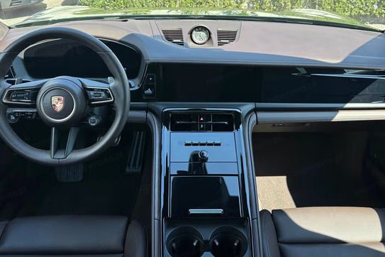 Porsche Panamera 4S E-Hybrid