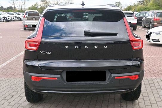 Volvo XC40 B3 Plus Dark