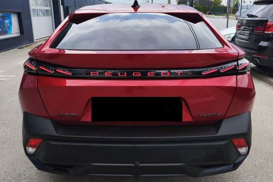 Peugeot 408 GT e-DCS7 1.6 Plug-in Hybrid