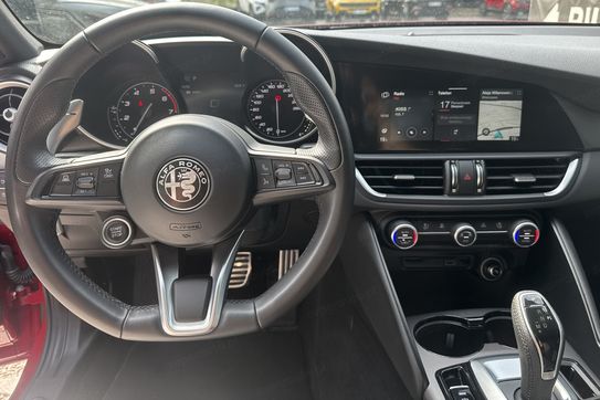 Alfa Romeo Giulia Sprint 2.0 Turbo  aut