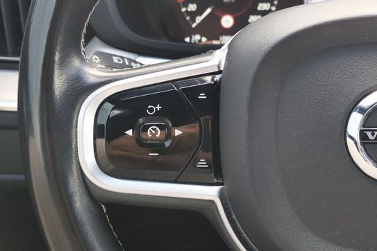 Volvo XC60 B5 D AWD R-Design aut