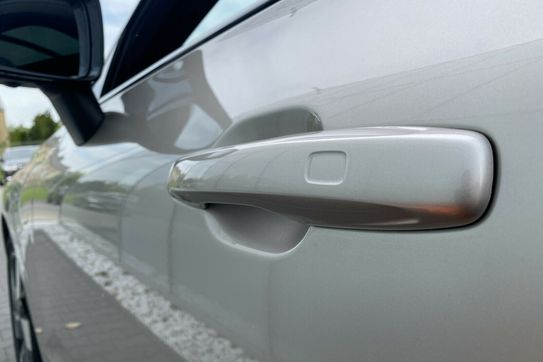 Volvo XC60 T8 Plug-In Hybrid AWD Ultra Dark aut