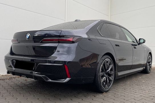 BMW Seria 7 740d xDrive M Sport