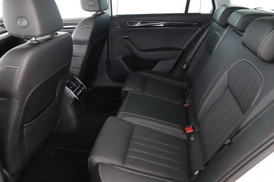 Skoda Superb 2.0 Tdi Scr 4X4 L&K Dsg
