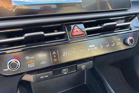 Kia Niro 1.6 GDI Hybrid L
