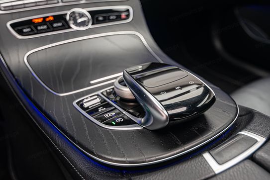 Mercedes Klasa E E 300 Coupe 2.0 9G-TRONIC