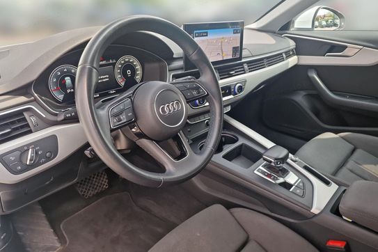 Audi A4 Avant 35 TFSI