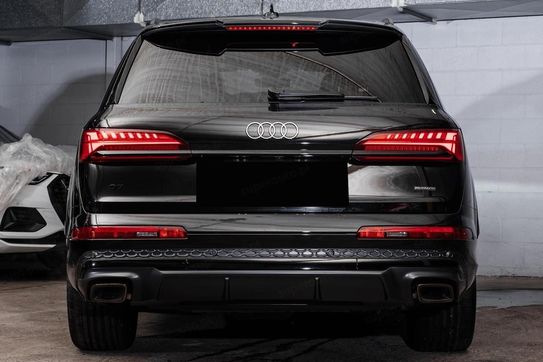 Audi Q7 TDI quattro S Line