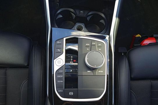 BMW Seria 3 320d xDrive mHEV aut