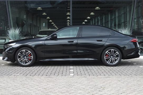 BMW Seria 5 520d xDrive M Sport