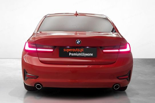 BMW Seria 3 318d Advantage