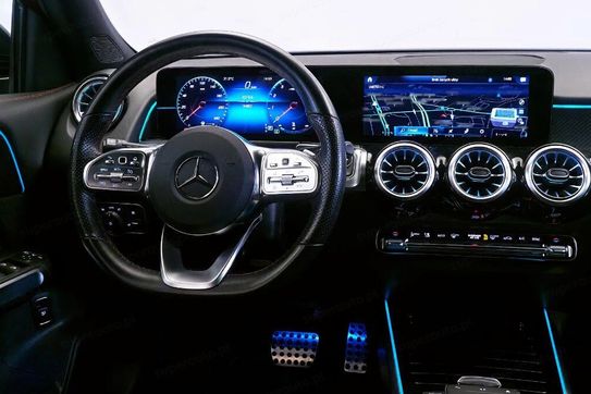 Mercedes GLB 200 AMG Line