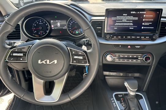 Kia Ceed M 1.5 T-GDI  DCT