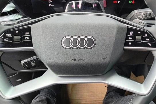 Audi A6 TDI quattro S line Avant