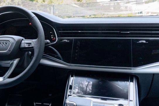 Audi Q8 50 TDI quattro