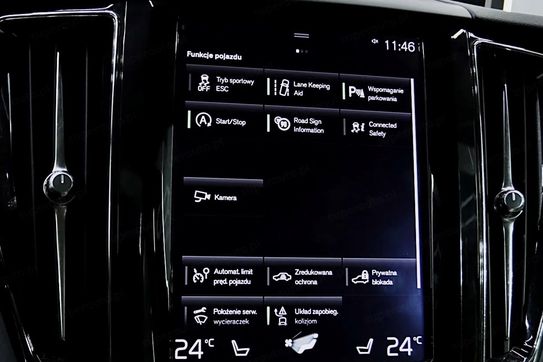 Volvo XC60 T5 Momentum Pro