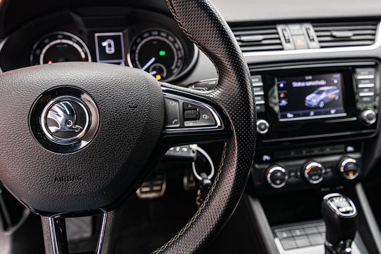 Skoda Octavia 2.0 TSI RS DSG