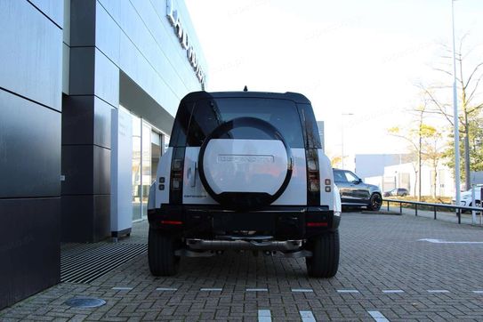 Land Rover Defender 110 3.0 D350 X-Dynamic HSE