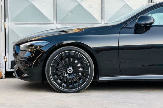 Mercedes CLE 300 4-Matic AMG Line