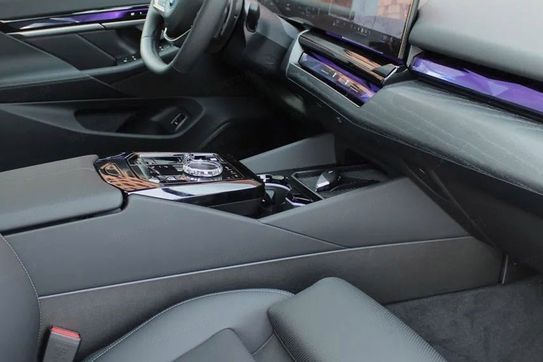 BMW Seria 5 530e