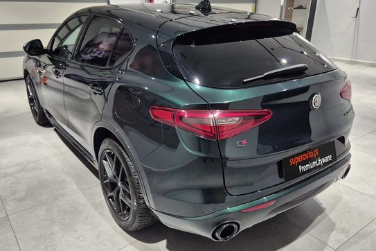 Alfa Romeo Stelvio Turbo Veloce Q4