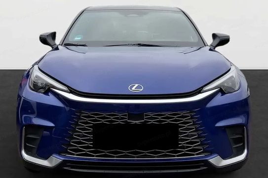 Lexus LBX Emotion 1.5 Hybrid