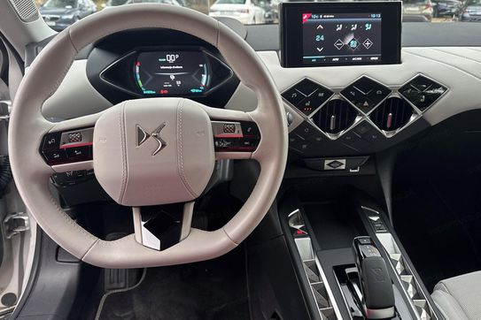 DS DS3 Crossback E-Tense Bastille