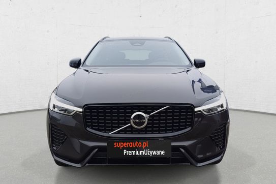 Volvo XC60 B5 B AWD Plus Dark