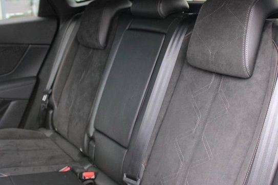 DS DS7 Crossback Performance Line