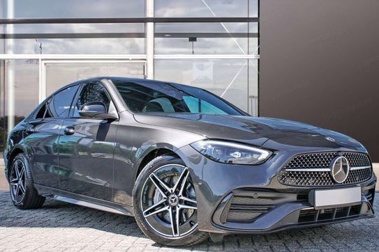 Mercedes Klasa C 200 4-Matic AMG