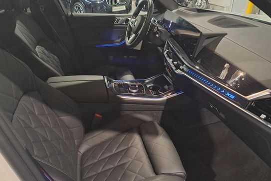 BMW X5 xDrive30d mHEV sport-aut