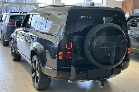 Land Rover Defender 130 3.0 D350 X-Dynamic HSE