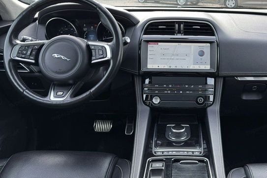 Jaguar F-Pace 2.0 i4D AWD R-Sport