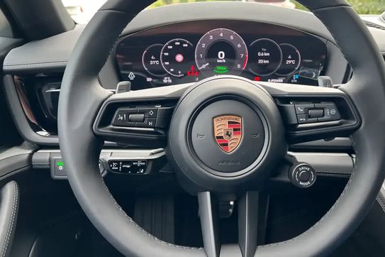 Porsche Panamera 4 E-Hybrid