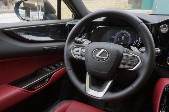 Lexus NX 350h Prestige 2WD