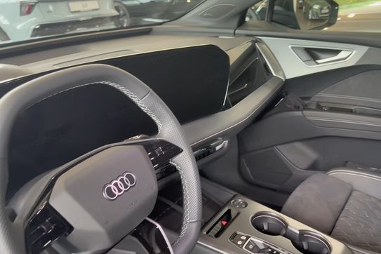 Audi Q4 e-tron Performance