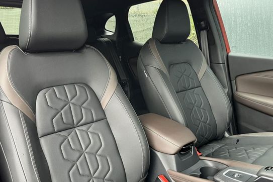 Nissan Qashqai 1.3 DIG-T mHEV Tekna Xtronic 4WD
