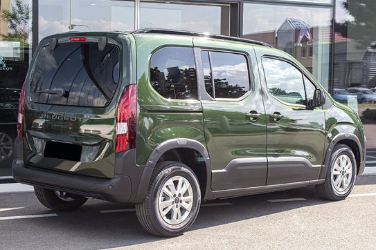 Peugeot Rifter MPV M L1H1 AT