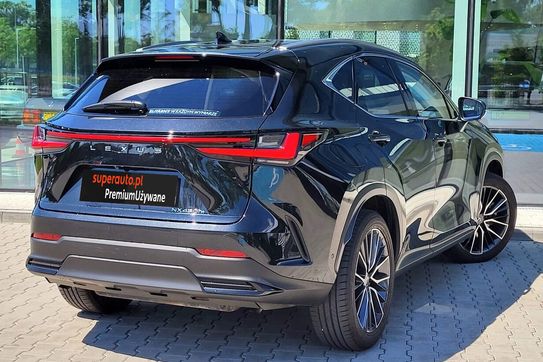 Lexus NX 450h+ Omotenashi AWD