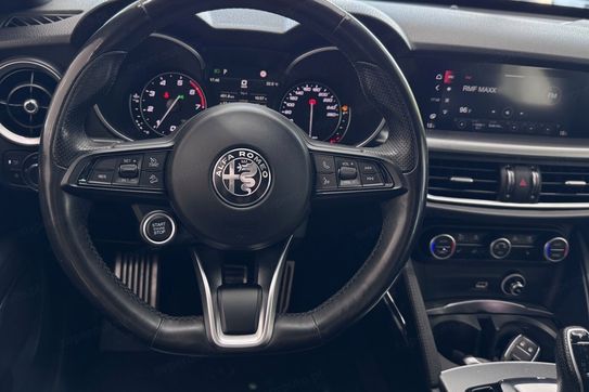 Alfa Romeo Stelvio Turbo Veloce Q4