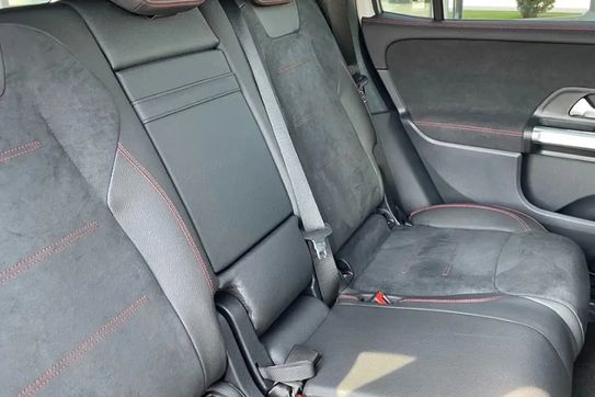 Mercedes GLB 220  4-Matic AMG Line