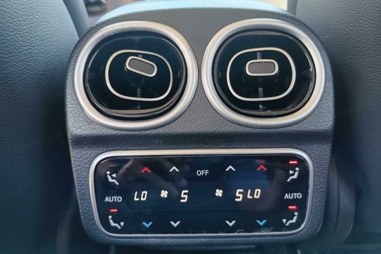 Mercedes Klasa C 300 4MATIC AMG Line