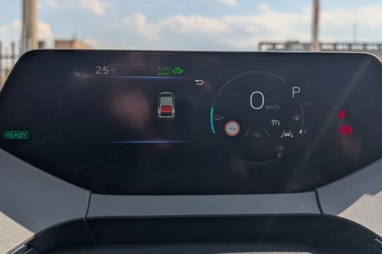 Toyota Prius Executive 2.0 Plug-in Hybrid