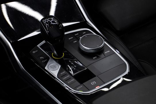 BMW Seria 3 318i Advantage